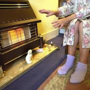 Clacks residents are being urged to check whether they are eliglble for heating support funding