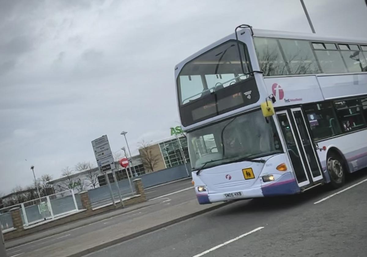 First Bus slammed for poor services in Clackmannanshire