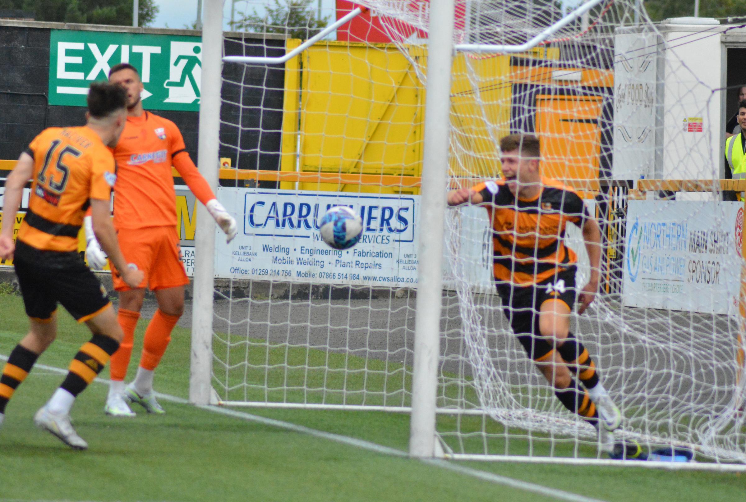 Stanger enjoying fine Alloa run of form ahead of Airdrie cup tie