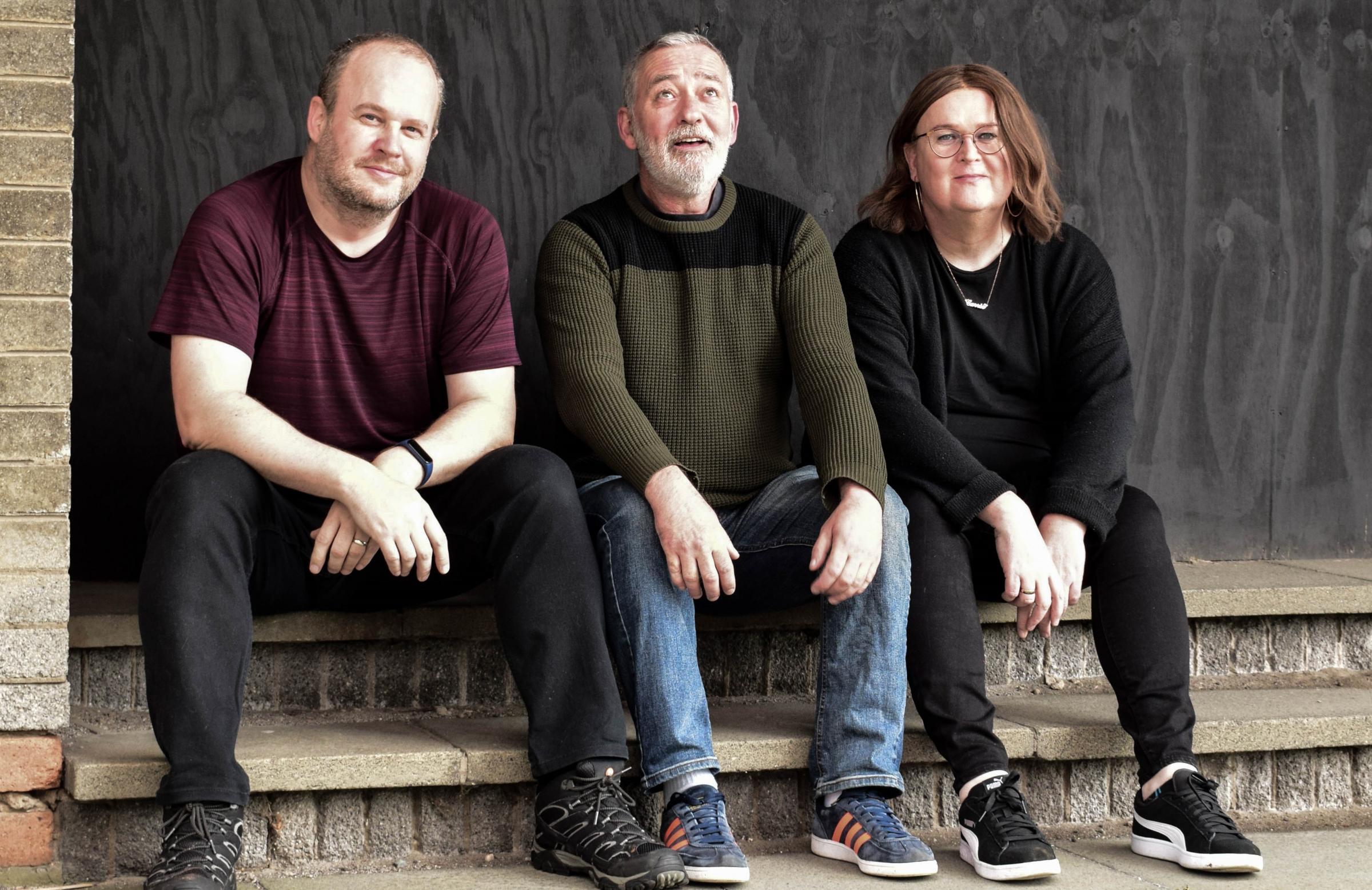 HAVR is a three-piece based in Glasgow made up of by Carrie Marshall, Kenny Martin and David Marshall